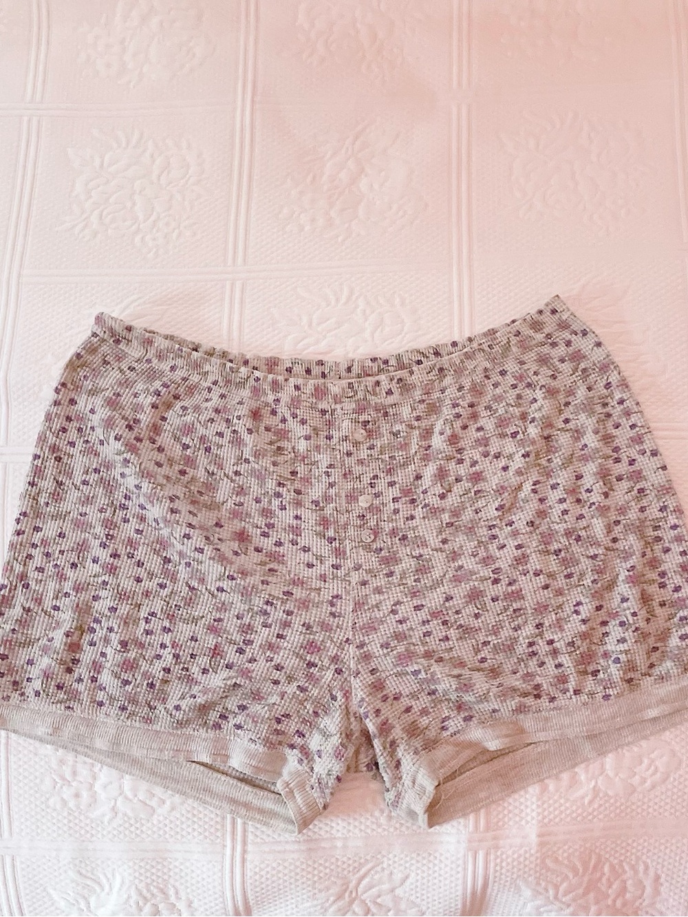 ྀིྀིྀིྀིྀི vintage victoria’s secret country floral button shorts